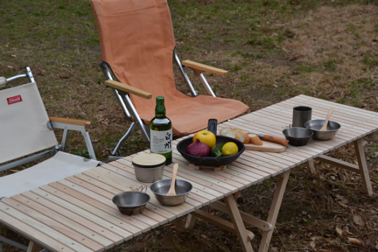 キャンプ用　木製　ウッドテーブル