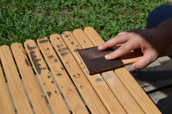 木製（ウッド）キャンプテーブルのお手入れ方法 | 196 CAMP BLOG