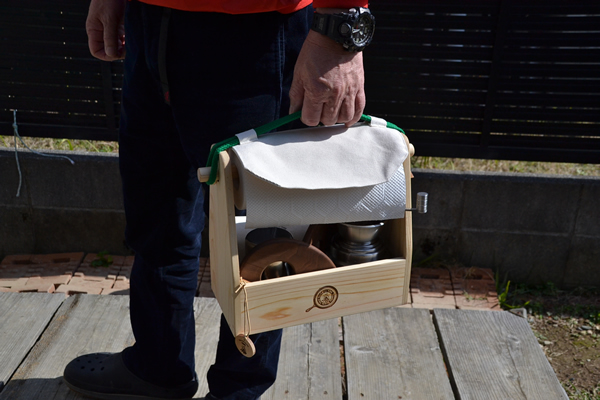 キャンプ　キッチンペーパーホルダー　スパイスボックス　調味料入れ　木製　おかもち　オカモチ