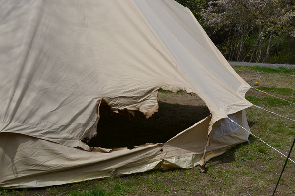 キャンプ　コットンテント　ベルテント　シブレー　シブレー500　スタンダード　薪ストーブ　炎上　修理　手縫い　DIY