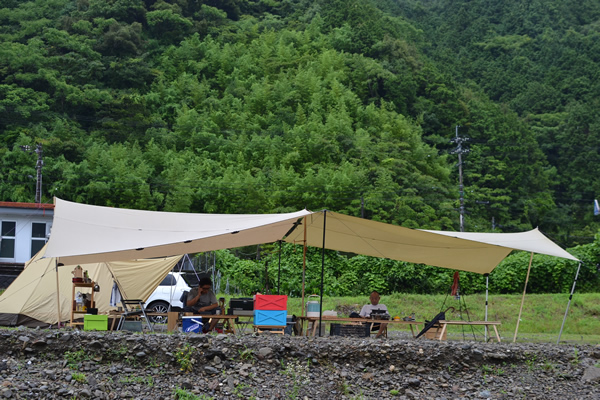 高知　キャンプ　196　須崎　川　新荘川