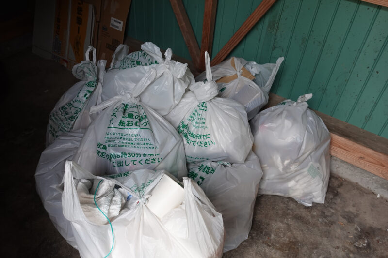 四万十川　キャンプ場　ふるさと交流センター　ゴミ捨て
